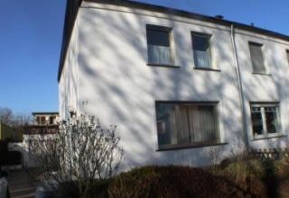 Geräumiges Reihenendhaus  in familiärer Sackgasse