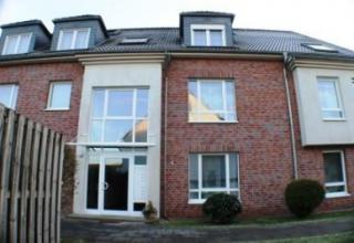 Schön aufgeteilte, helle Wohnung mit Balkon im ruhigen Moers-Utfort!