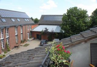 Zur Miete! Traumhafte Dachgeschosswohnung auf ländlichem Gutshof