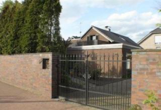 Freistehendes Einfamilienhaus