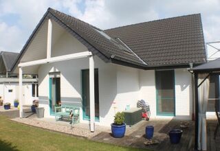 Hübsches Ein- Zweifamilienhaus in ruhiger Lage zu kaufen!
