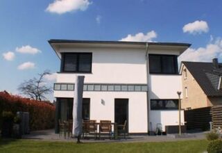 Immobilie der Extraklasse: Freistehendes Einfamilienhaus mit anspruchsvoller und moderner Ausstattung