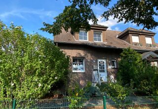 Verkauft: Doppelhaushälfte mit Einliegerwohnung in Vluyn zu kaufen!