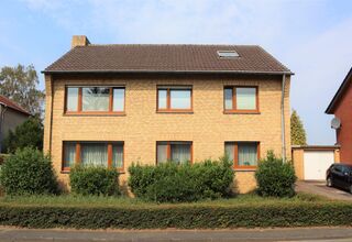 Ein - Zweifamilienhaus in Neukirchen-Vluyn zu kaufen!