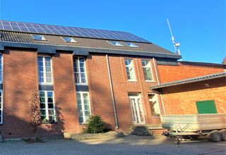 Vermietet: 3-Zimmer-Wohnung auf charmanten Gutshof zu mieten!