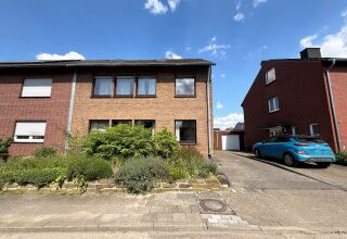 Verkauft: Großzügige Doppelhaushälfte in Neukirchen-Vluyn zu kaufen!