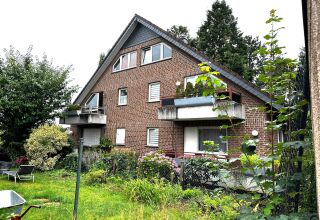 Verkauft: Mehrfamilienhaus mit 6 Garagen in Moers zu kaufen!