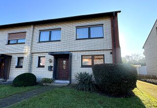 Verkauft: Doppelhaushälfte in Moers-Eick im Bieterverfahren zu kaufen!