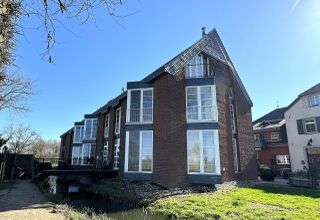 Großes Reihenendhaus auf schönen Gutshof in Niep zu mieten!