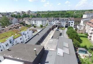 Interessantes Gesamtpaket für Kapitalanleger:  Mehrfamilienhaus + Bungalow + 2 Garagenhöfe!